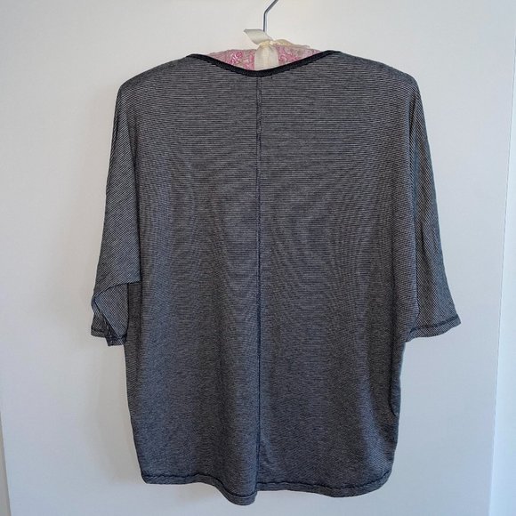 NWOT Tahari Dolman Shirt - Picture 4 of 4